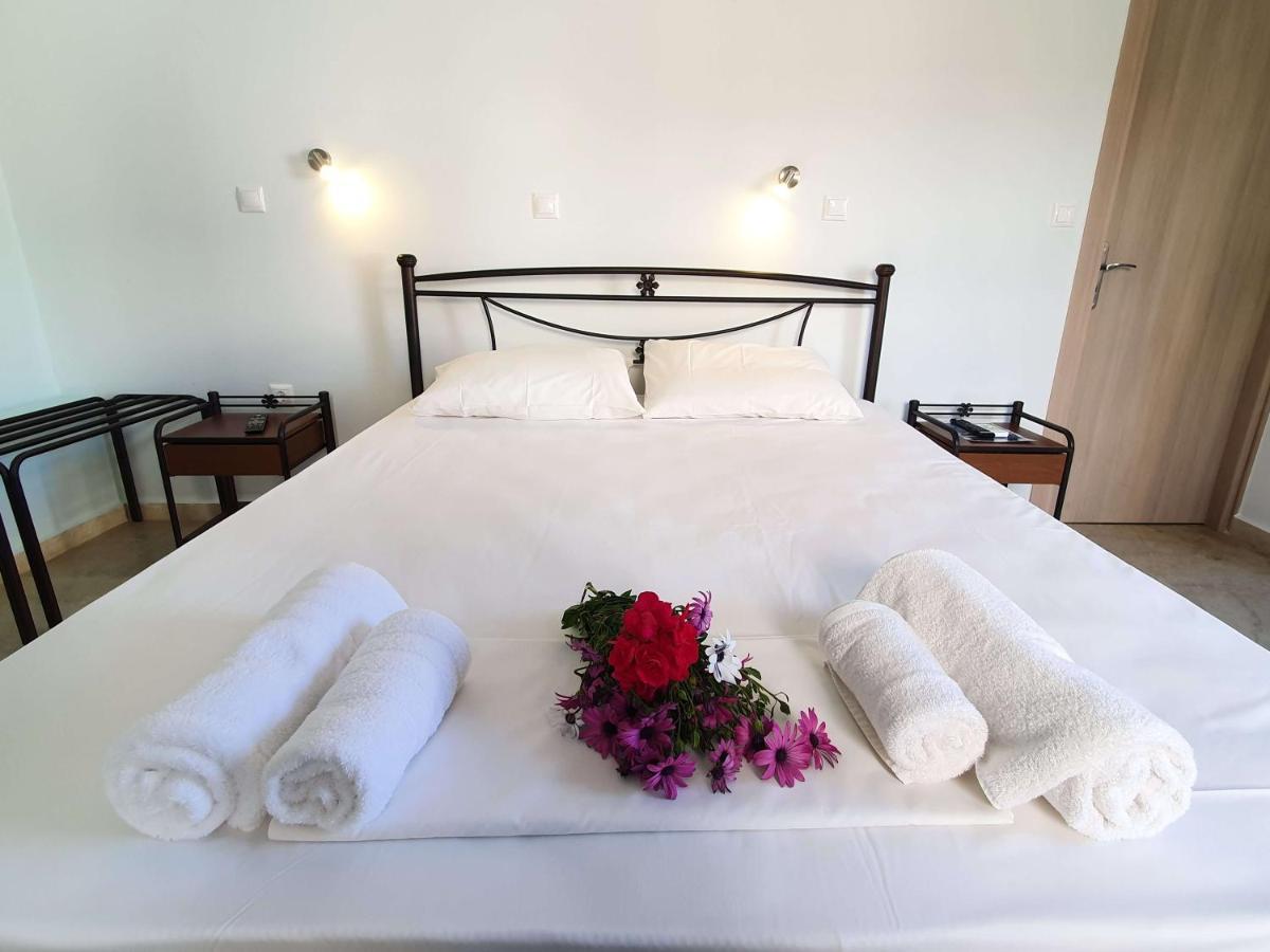 Tasos Rooms Stoupa Luaran gambar