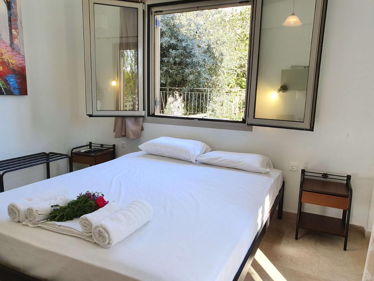 Tasos Rooms Stoupa Luaran gambar