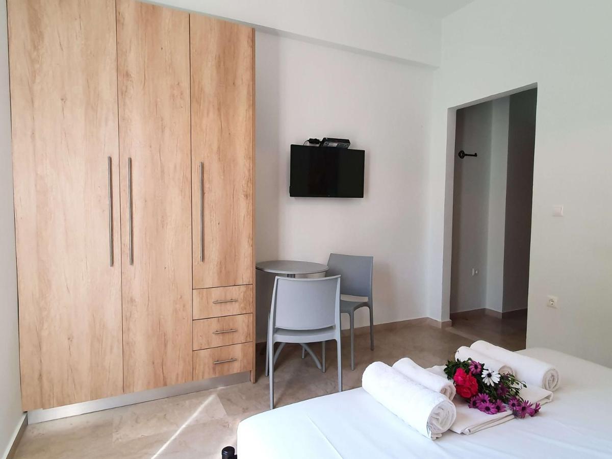 Tasos Rooms Stoupa Luaran gambar