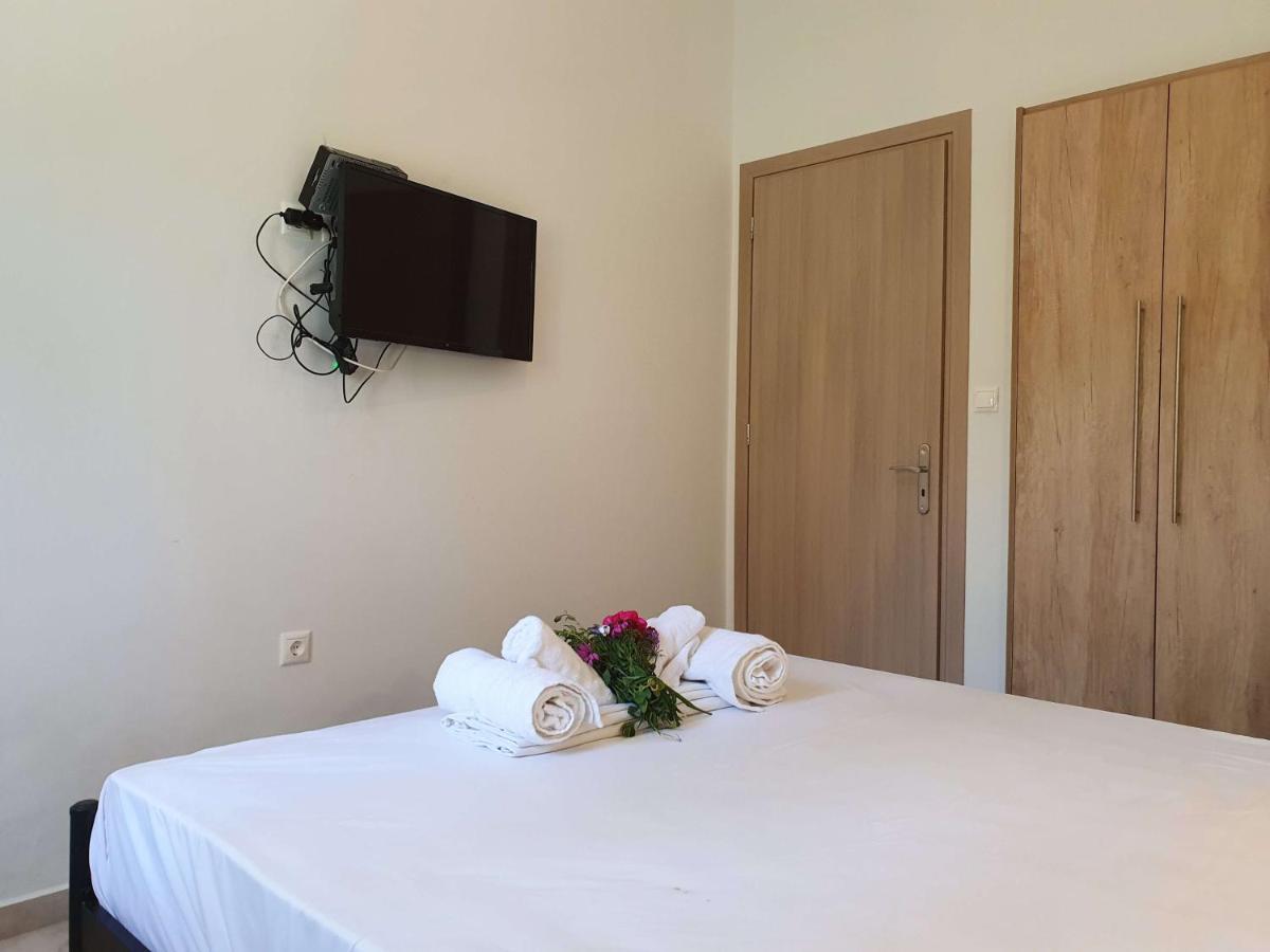 Tasos Rooms Stoupa Luaran gambar