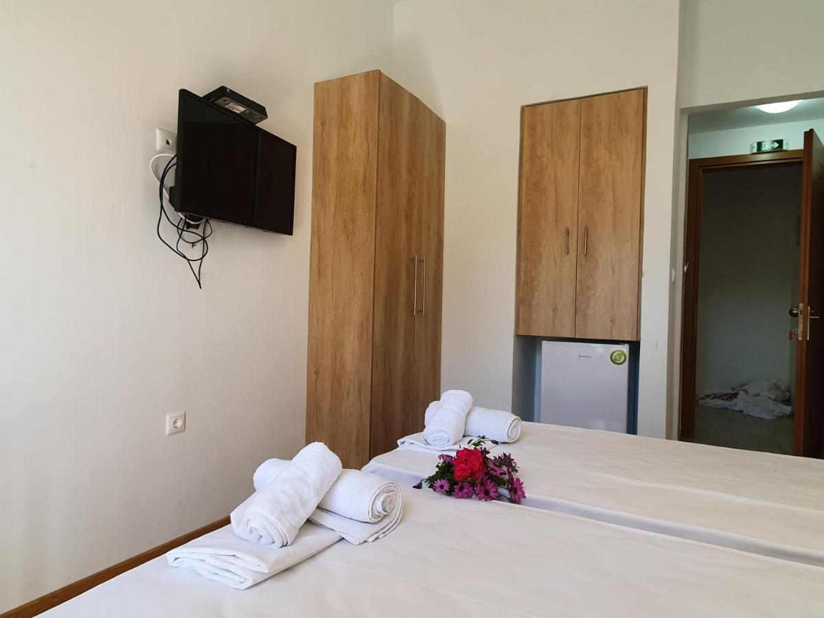 Tasos Rooms Stoupa Luaran gambar